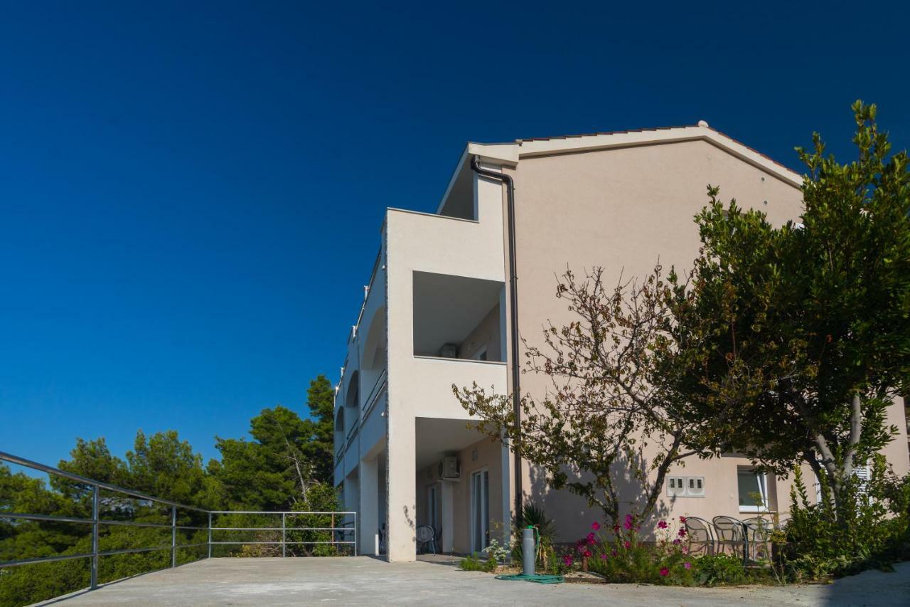 Apartmani Marija Jakir Brela Kültér fotó